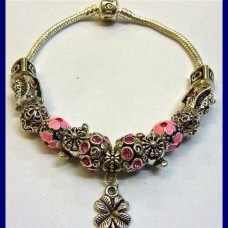 murano bracelet.. Pink.